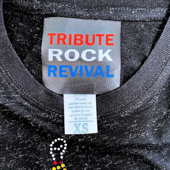 TRIBUTE ROCK REVIVAL - Killer Queen Graphic Tee - Picture 5 of 5